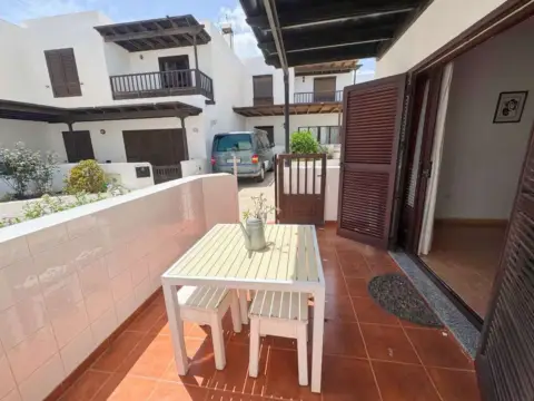 Dúplex en Costa Teguise