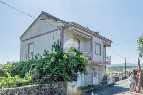 Casa en San Cibrao Das Viñas