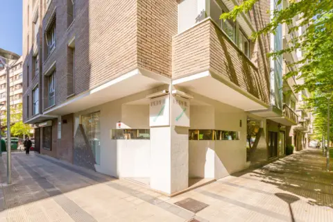 Local comercial en calle Pedro I, 10
