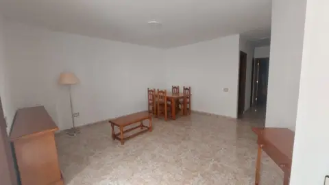 Piso en Centro-Zona calle Castillo