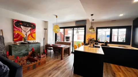 Casa adosada en Gines