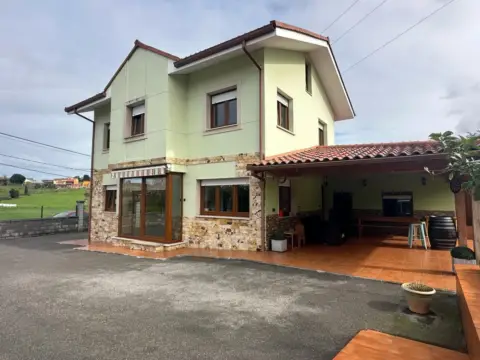 Casa en Faedo