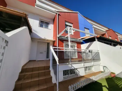 Casa adosada en Palmera