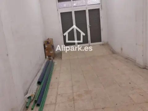 Local comercial en Altozano