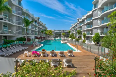 Apartamento en Avenida Palm-mar
