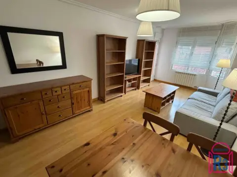 Piso en calle de Jacinto Benavente