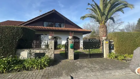 Casa en Mungia
