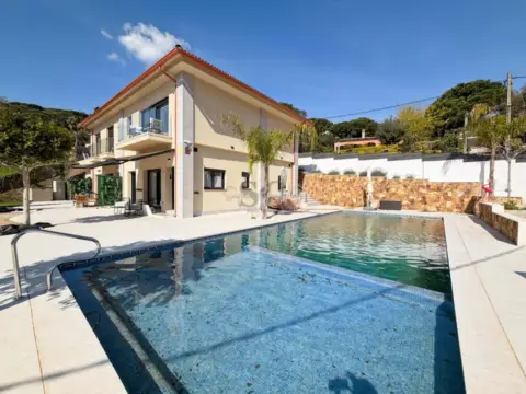 Chalet en Roca Grossa-Serra Brava