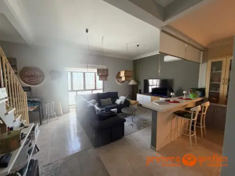 Casa en Fuentes de Andalucía