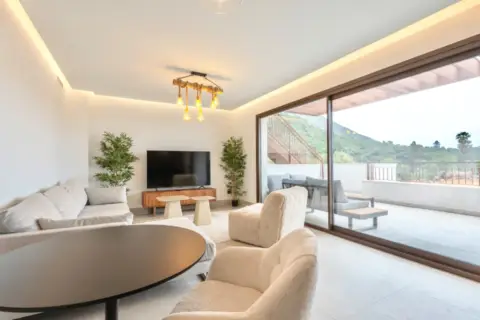 Dúplex en calle Tn Sau-Cl1 Cerros Lago 8 Es:4 Pl:01 Pt:07 Almazara, nº 8