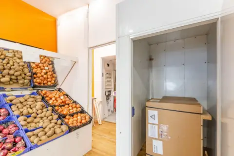 Local comercial en Amaia Kalea, 21