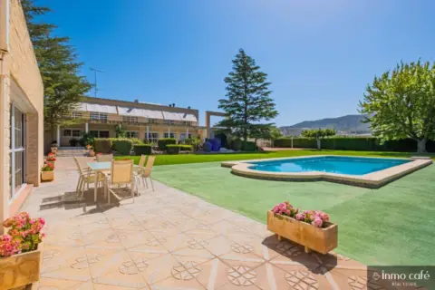 Chalet en calle Partida Cascante, nº 132
