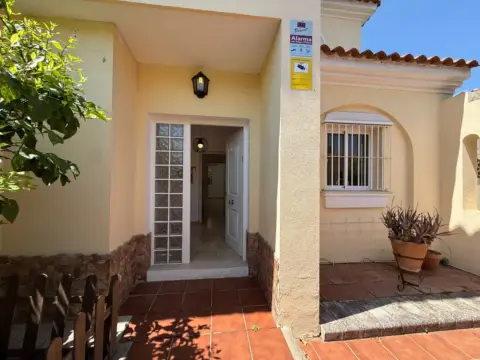 Casa pareada en Gelves