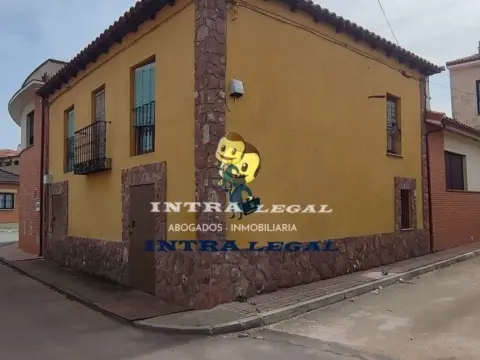 Casa en A 14 Km de Salamanca