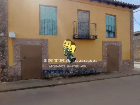 Casa en A 14 Km de Salamanca