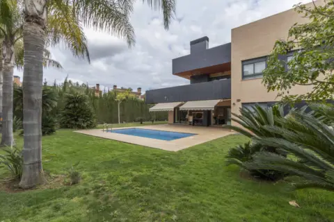 Casa en Carrer Cadernera, 50