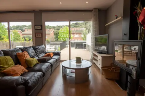 Casa adosada en Can Serra Lladó