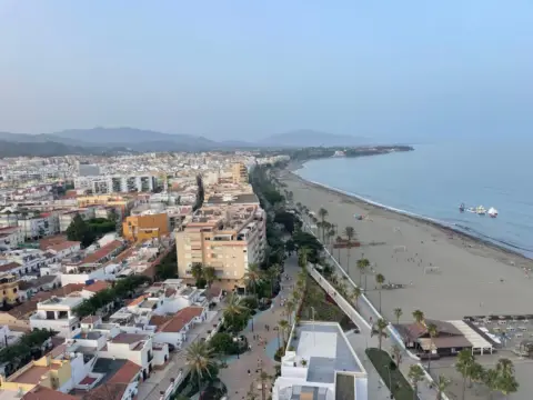 Local en Estepona — Pisos.com
