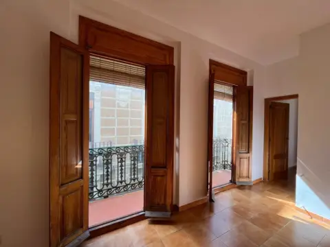 Piso en calle de Aluders, 1