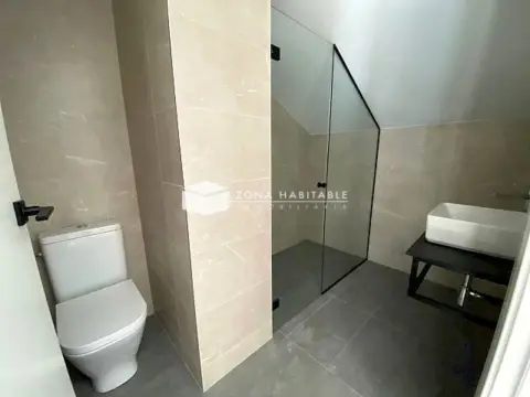 Ático de 4 habitaciones en venta en Andorra la Vella · 50 de 60