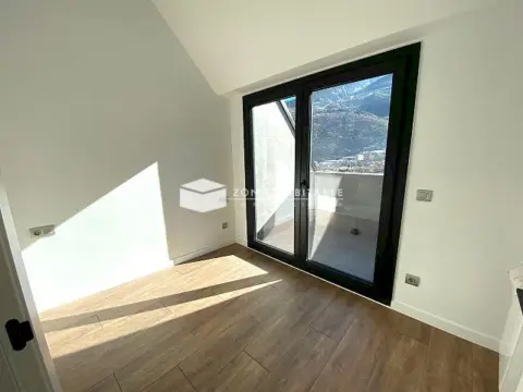 Ático de 4 habitaciones en venta en Andorra la Vella · 52 de 60