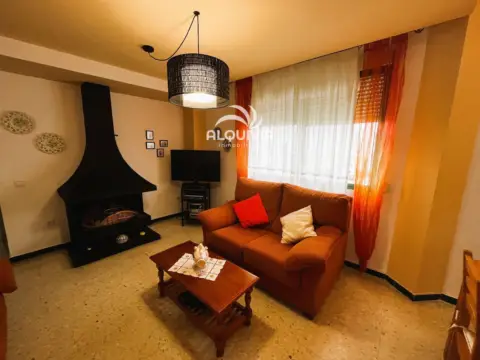 Dúplex en calle Sector T