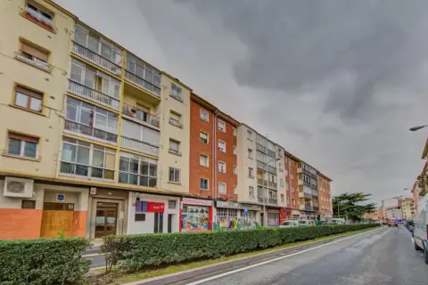 Piso en Atarrabia Etorbidea, 10