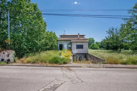 Chalet en Urbanització Llac del Cigne, 876