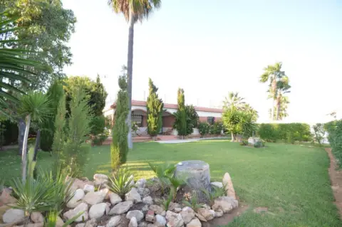 Chalet en Primera Línea Playa