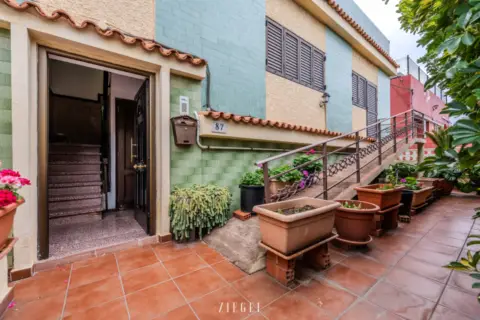 Casa en Carretera Lomo Blanco, 87