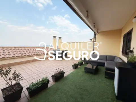 Piso en Navahondilla