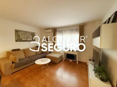 Piso en Navahondilla