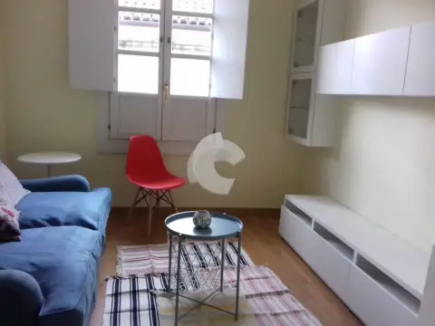 Apartamento en calle de Hernán Cortés