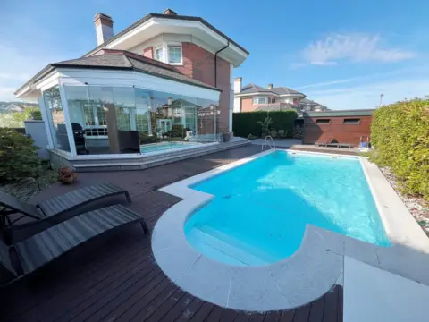 Casa en calle Rey Pelayo