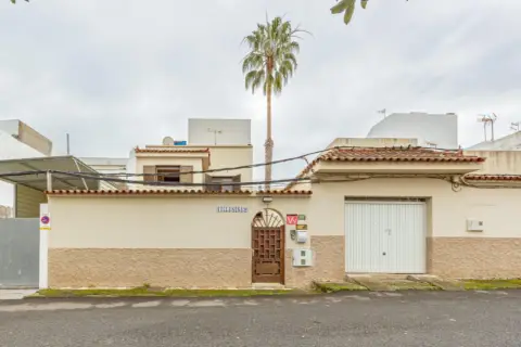 Casa en calle Blas Herrera, 9