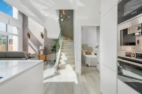 Chalet en Los Montesinos