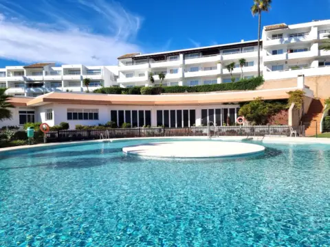 Apartamento en Urbanización Calahonda-Golf-Riviera del Sol-Miraflores