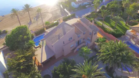 Chalet en calle Tordos, 11