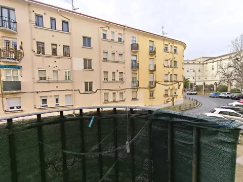 Piso en Casco Antiguo