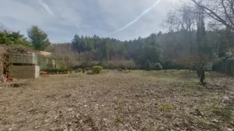 Terreno en calle Ribalagua