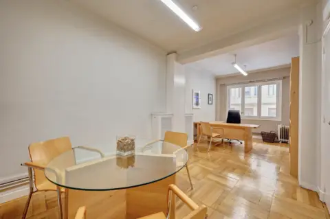 Oficina en Ensanches - Zabalguneak