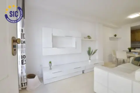 Piso en calle del Nueve de Octubre