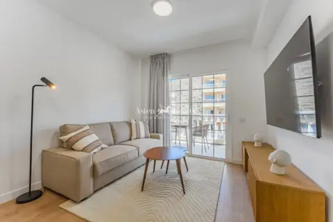 Ático en calle Jilguero