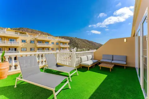 Ático en calle Jilguero