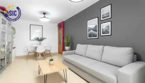 Piso en Carrer de Joan Lluis Vives, 11