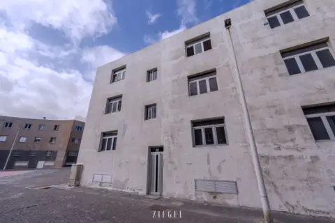 Piso en calle Mimosa, 7