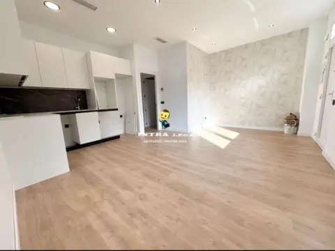 Apartamento en calle de Villarino