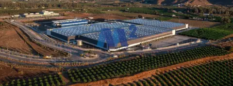 Nave industrial en Fahala