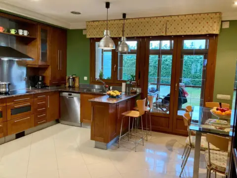 Casa en calle Bastián-San Cristóbal