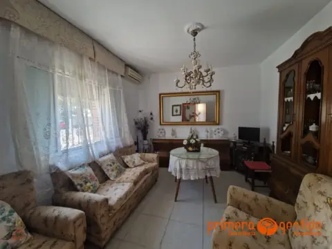 Casa en Lora del Río